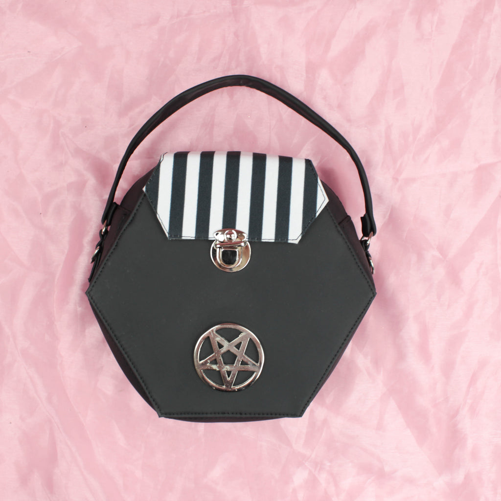 MOCHILA- MUSETTE - Theblackfeline