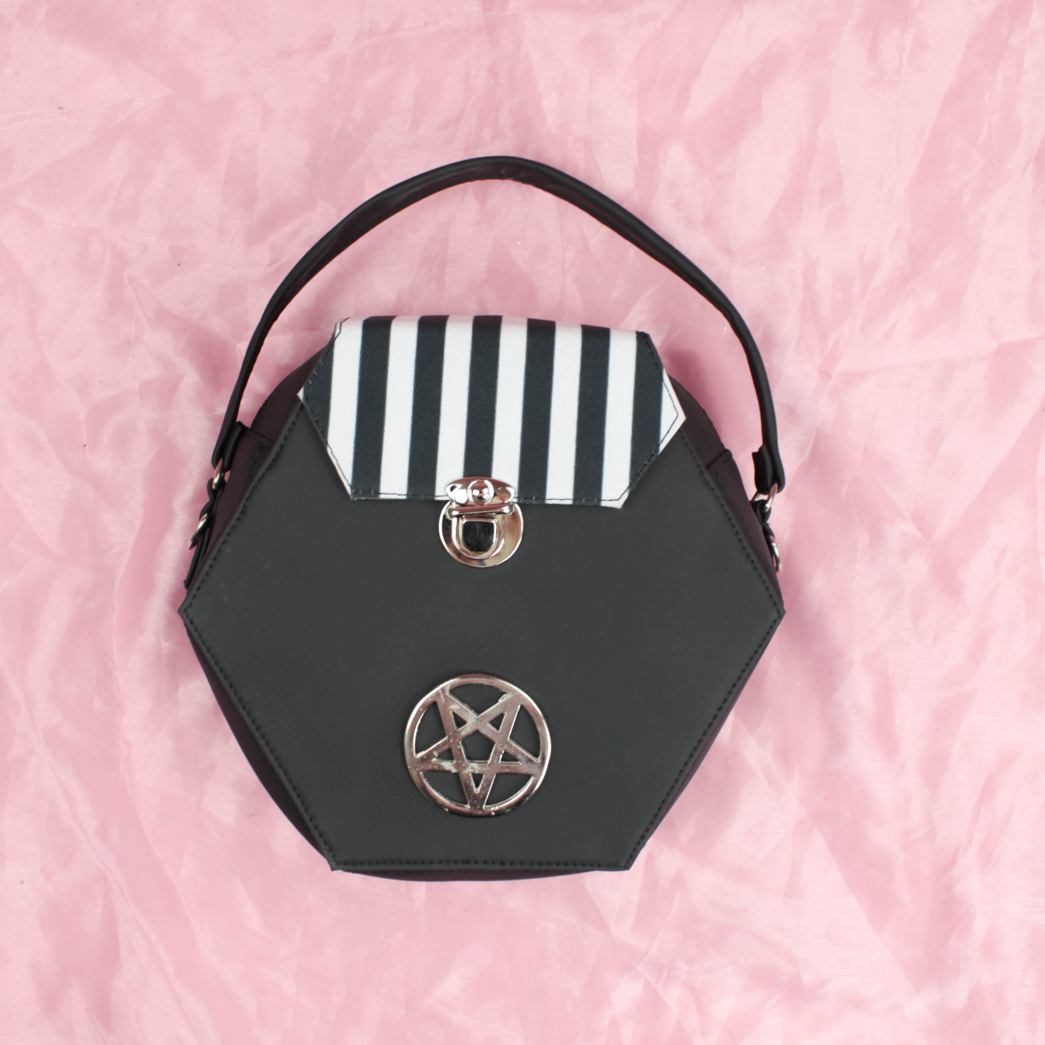 MOCHILA- MUSETTE - Theblackfeline