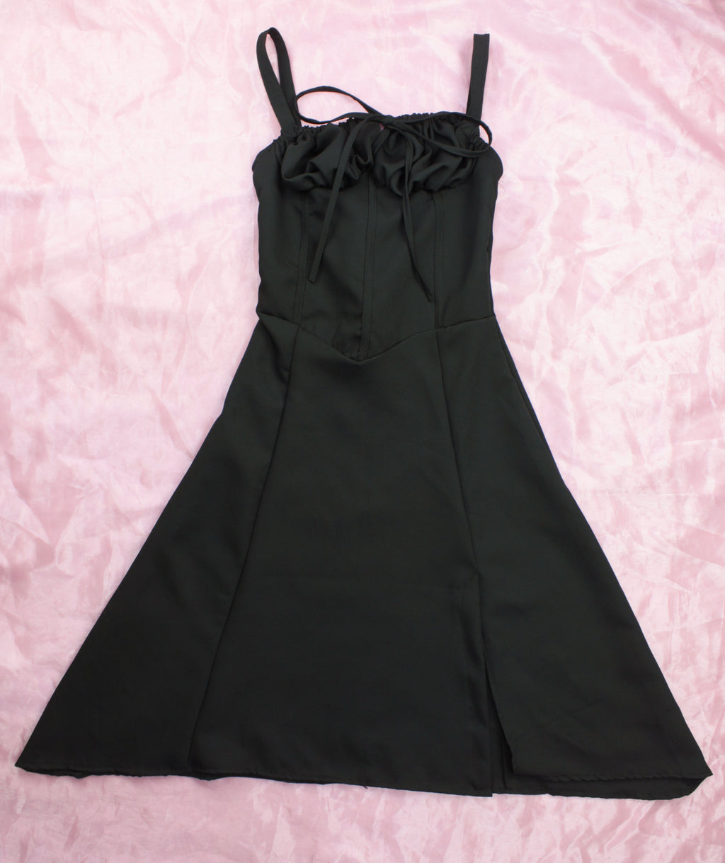 CHLOE BLACK DREES - Theblackfeline