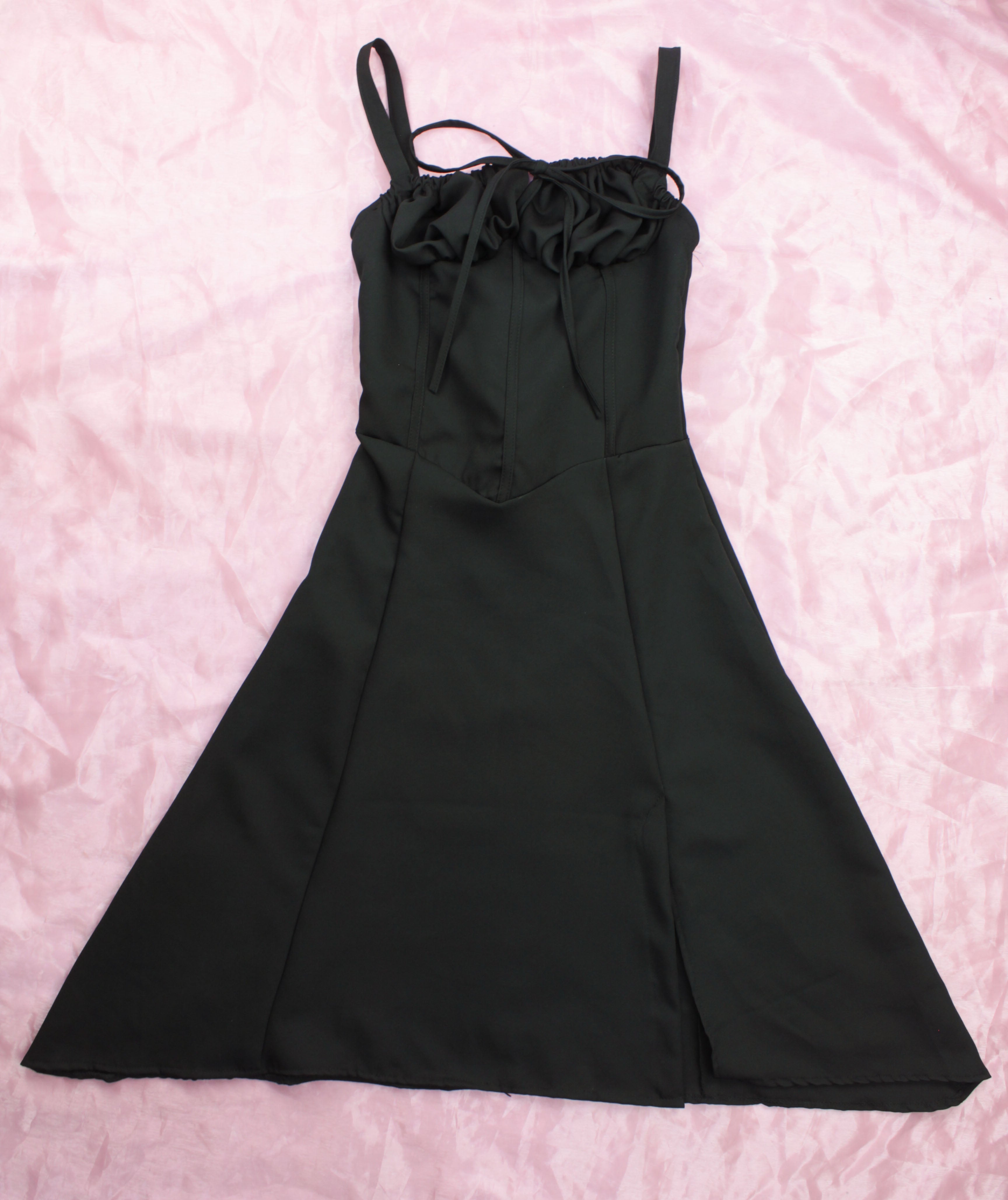 CHLOE BLACK DREES - Theblackfeline