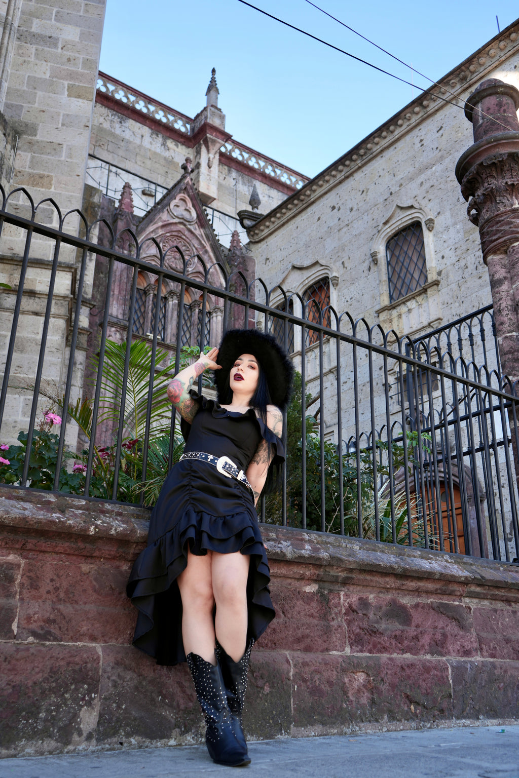 Soft Noir Dress - Theblackfeline