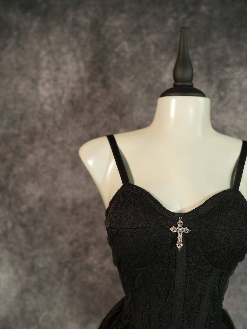 Lilith Cross Dress - Theblackfeline