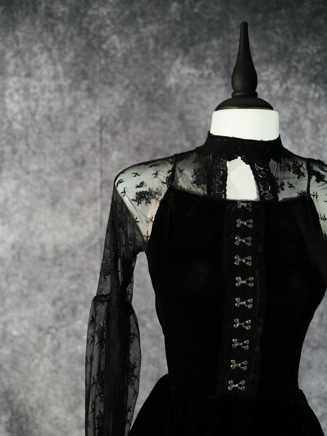 NOCTURNA DRESS - Theblackfeline