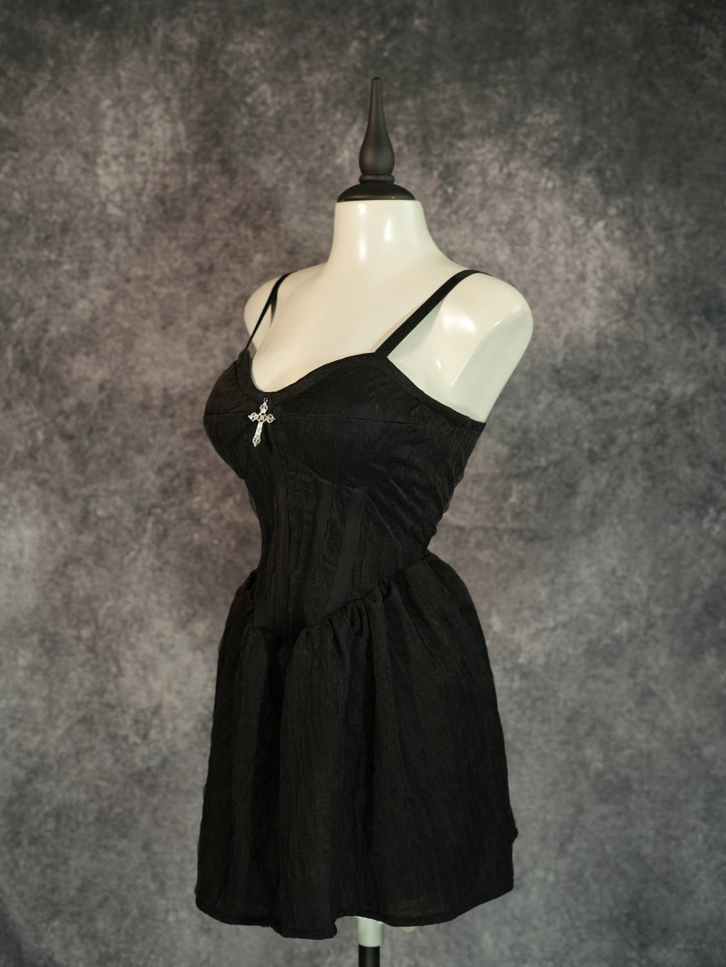Lilith Cross Dress - Theblackfeline