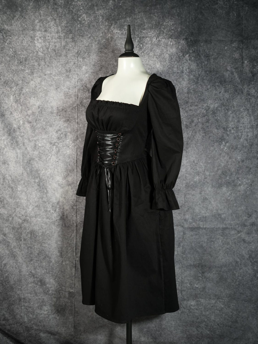 Dark Duchess Dress - Theblackfeline