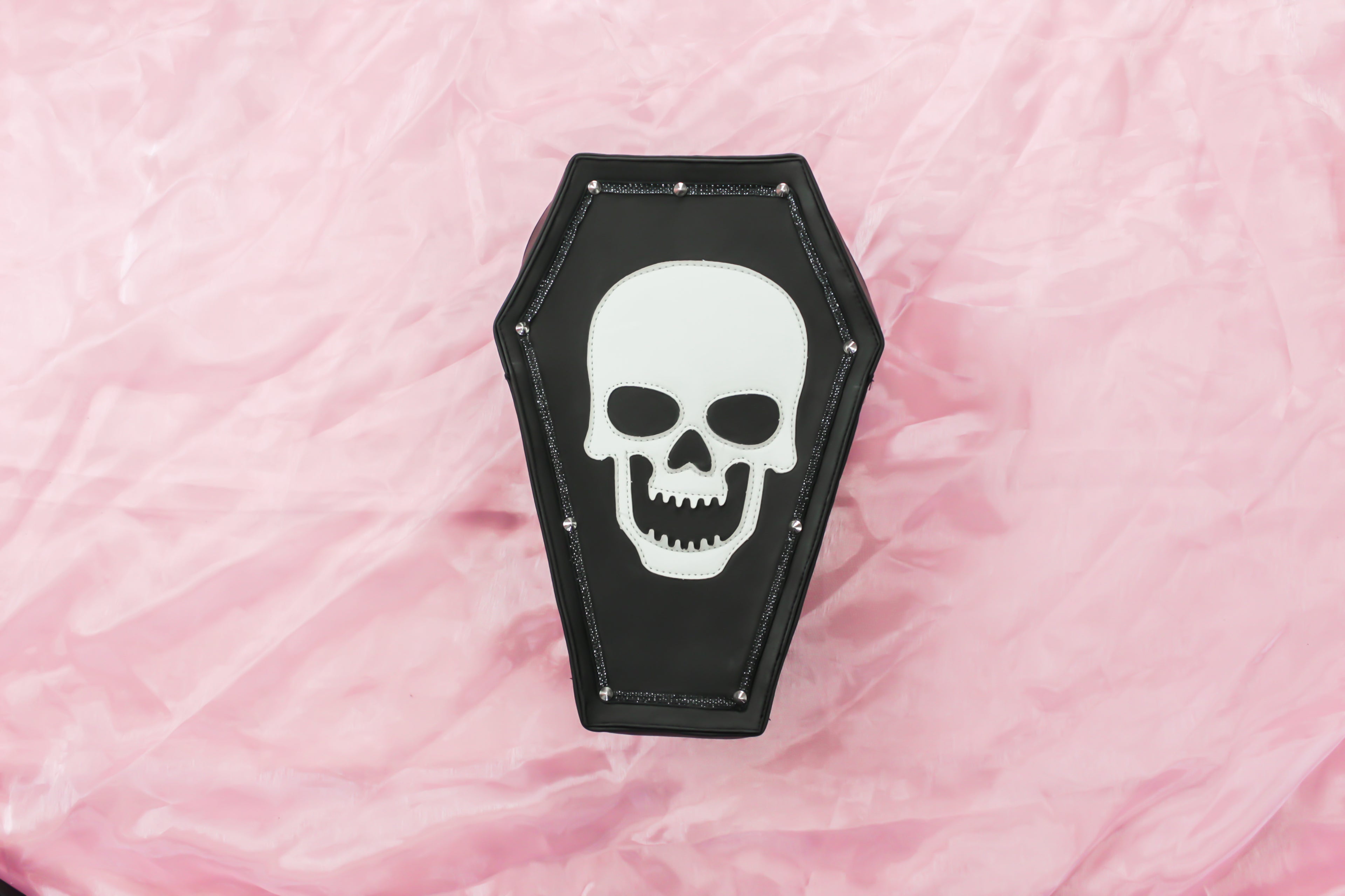 SKULL-SWEET-BAG - Theblackfeline