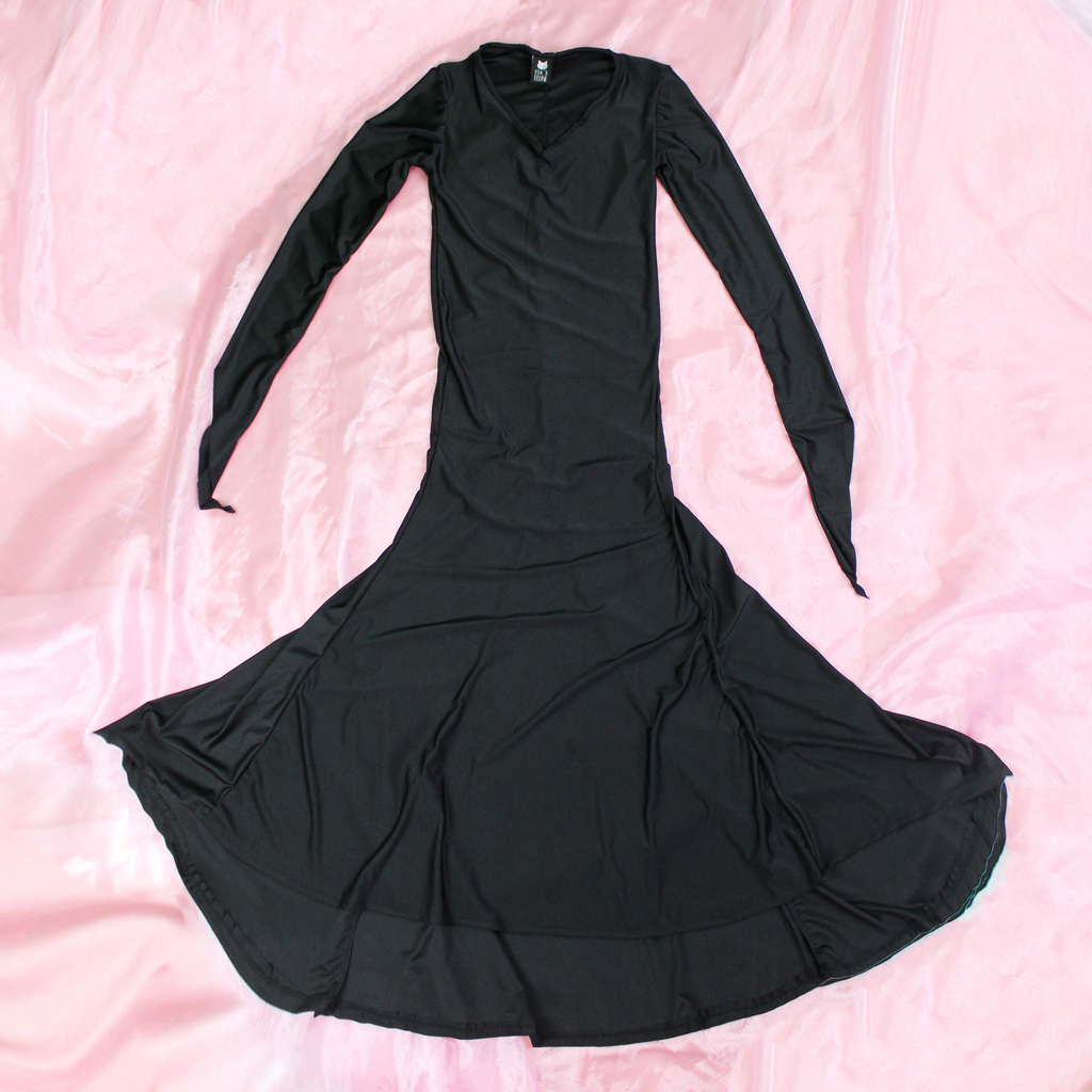 VESTIDO-MORTICIA